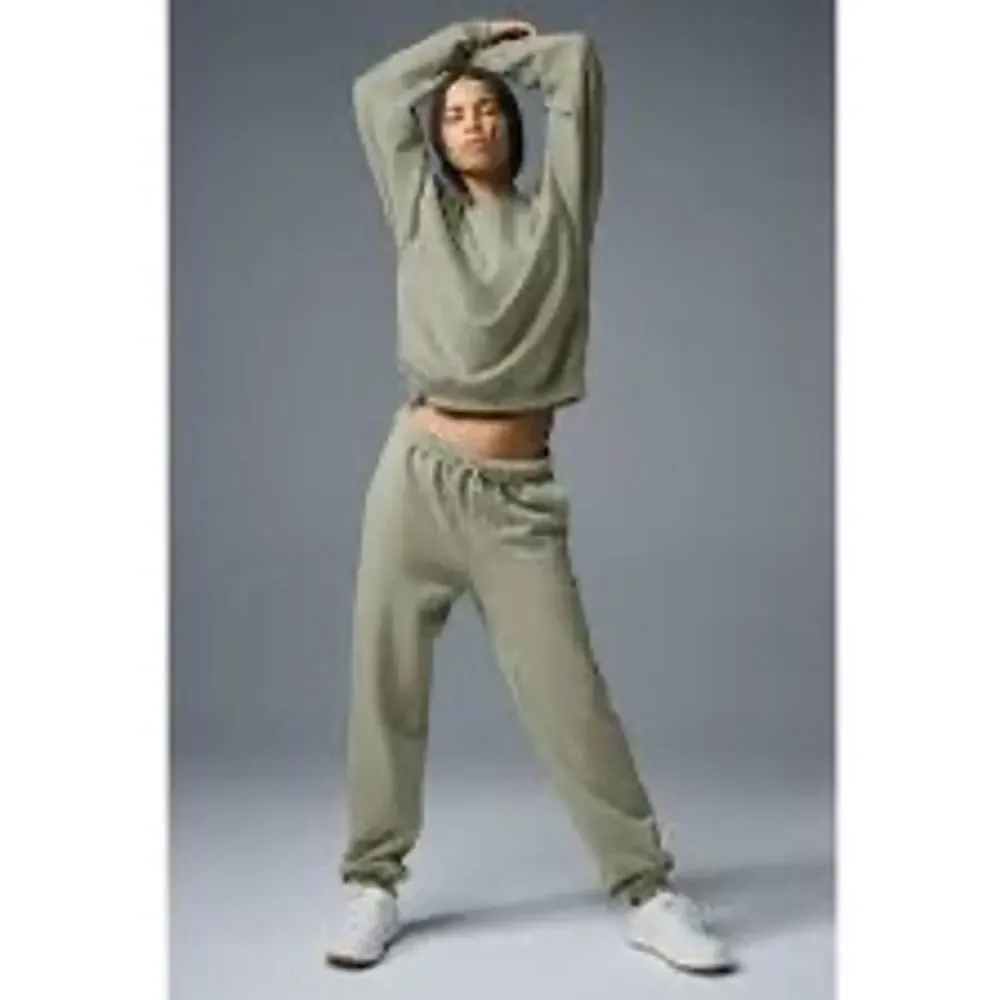 Alo Yoga Accolade Sweatpants Limestone‎ Relaxed Fit Premium Fleece Lounge Jogger